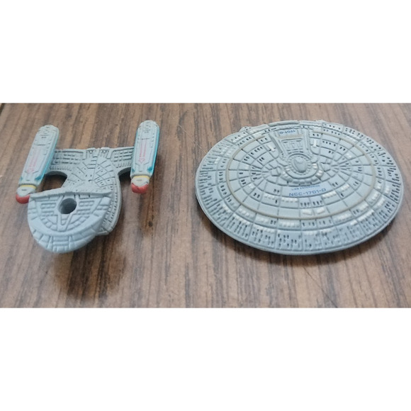 Lot Of 7 Galoob 1990's Star Trek Micro Machines No Stands - Picture 7 of 9